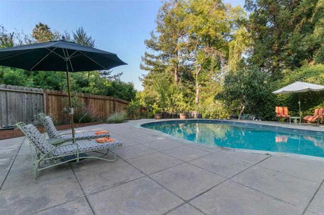 878 Hillcrest Drive, Redwood City CA: https://media.crmls.org/mediaz/cc585e33-8e68-4806-b75e-37f938838cb0.jpg