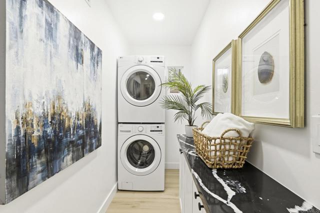 Detail Gallery Image 27 of 43 For 1019 Torole Cir, Vista,  CA 92084 - 3 Beds | 2 Baths