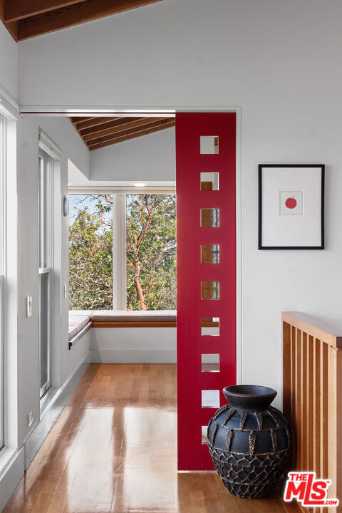 351 Wall Road, Napa CA: https://media.crmls.org/mediaz/cc5bd97a-a147-4ffc-a255-4bacb94e4fed.jpg