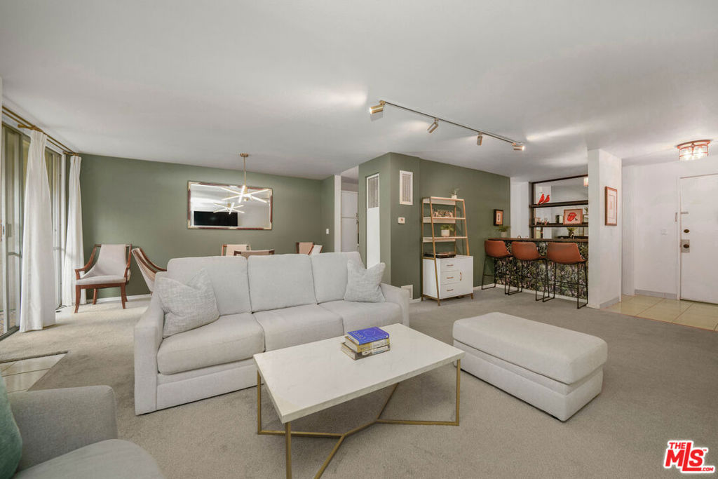 6315 Green Valley Circle #200