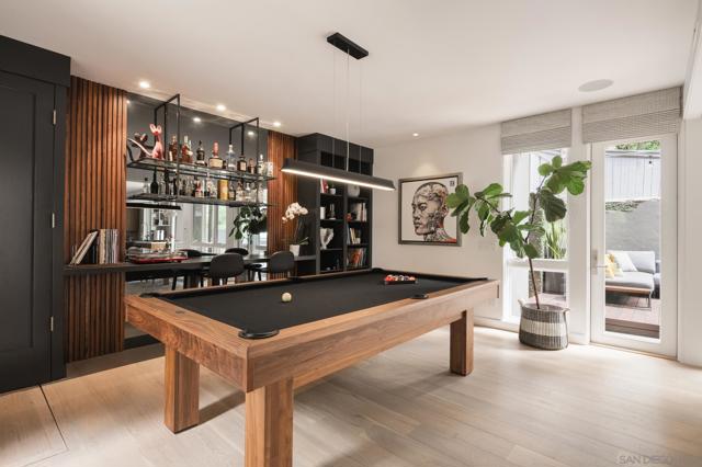 404 Pine Needles, Del Mar CA: https://media.crmls.org/mediaz/cc5d1d7a-9d85-41df-a824-52b17d312e50.jpg