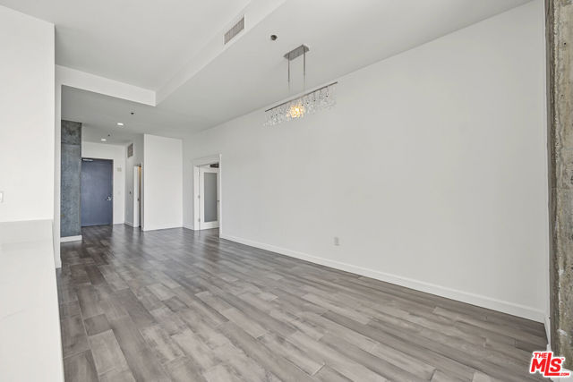 1111 South GRAND Avenue, PH6 photo 17
