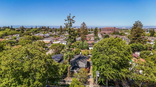 1227 Oak Street, San Mateo CA: https://media.crmls.org/mediaz/cc609e7c-76bc-4328-a026-26cb27e720cd.jpg