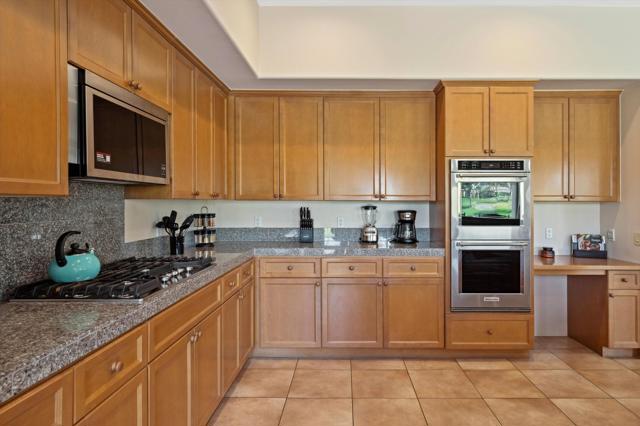 80788 Hermitage, La Quinta CA: https://media.crmls.org/mediaz/cc610b60-b1dd-4554-bc72-279f74067519.jpg