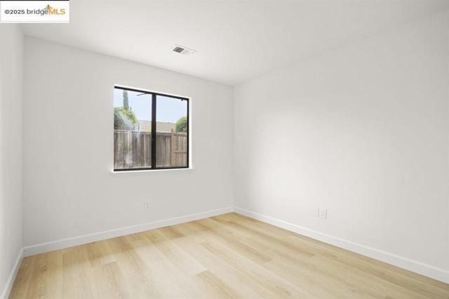 1616 LINDBERGH DRIVE, Concord CA: https://media.crmls.org/mediaz/cc61b62d-109f-440f-8c01-d3a6c9f549c9.jpg
