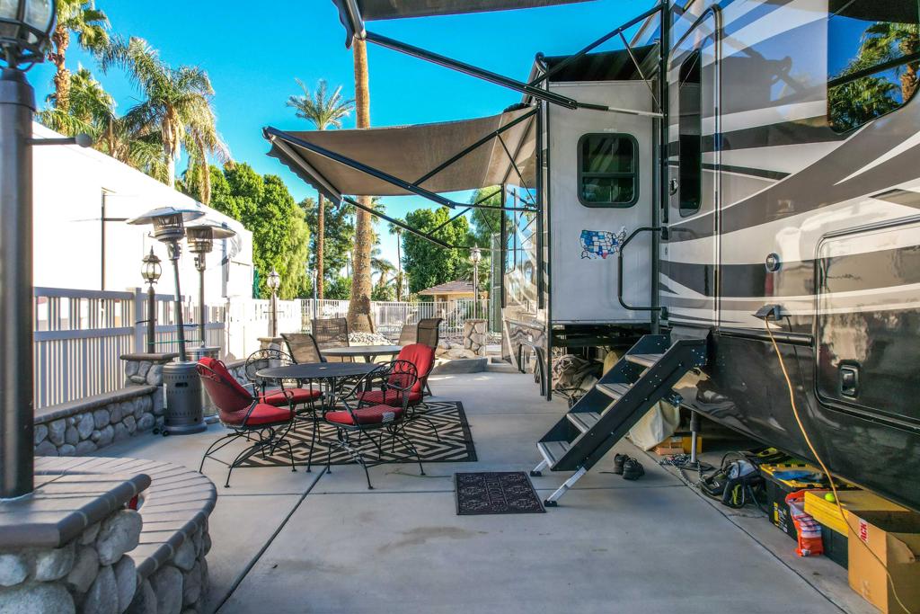 MLS #219138437PS image #11