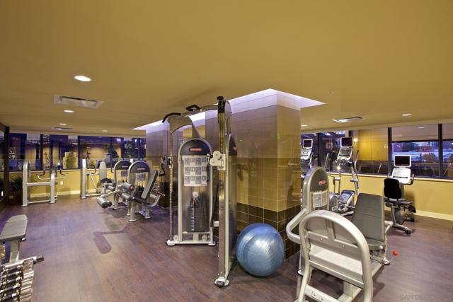 1325 Pacific Hwy, San Diego CA: https://media.crmls.org/mediaz/cc62b6e9-c7e2-4b38-81c5-a6041962029c.jpg