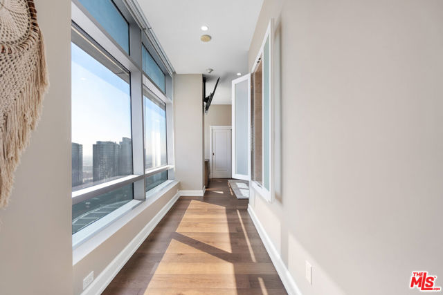 900 W Olympic Boulevard, Los Angeles CA: https://media.crmls.org/mediaz/cc62f99a-7a27-46d5-af83-f052007ee99c.jpg