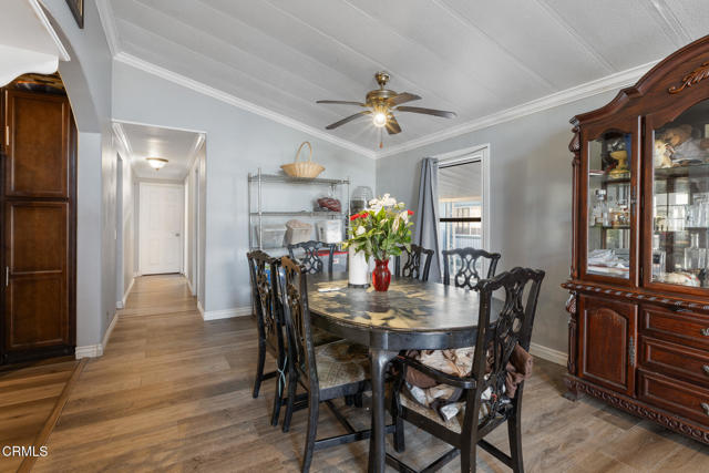 106 Arrowhead Circle, Oxnard CA: https://media.crmls.org/mediaz/cc636f03-a995-40ab-859c-e96e354aae58.jpg