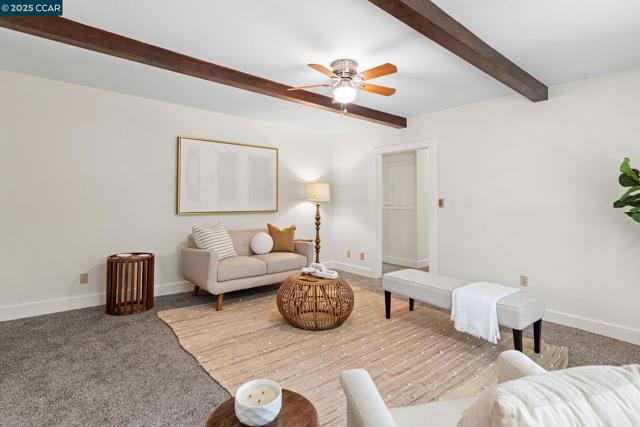 466 Clark St, Crockett CA: https://media.crmls.org/mediaz/cc64a94b-91dd-4047-95d1-0f2ccd4e9442.jpg