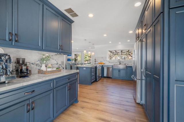 12170 Calle Uvas, Gilroy CA: https://media.crmls.org/mediaz/cc65399a-9cf5-468d-b94a-551f106f0c6d.jpg