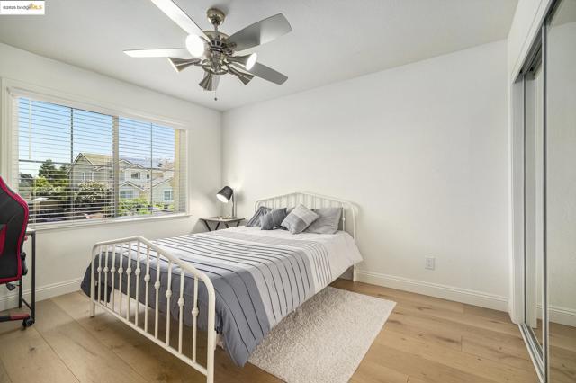 5235 Ramsdell Ct, Antioch CA: https://media.crmls.org/mediaz/cc6566da-b5cf-43cd-af39-fef0938c455f.jpg