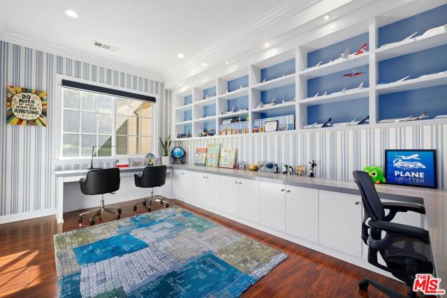 2855 Oak Knoll Drive, Diamond Bar CA: https://media.crmls.org/mediaz/cc65e092-f825-4255-861f-c52d5713036a.jpg
