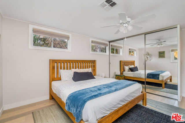 1514 Willow Drive, Topanga CA: https://media.crmls.org/mediaz/cc65e6cc-02cd-47de-9dd6-52f262a2d0c5.jpg