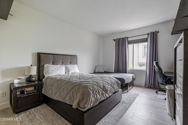5314 Via Dolores, Newbury Park CA: https://media.crmls.org/mediaz/cc662e4d-f0d3-4799-984f-e1934d7e9c0b.jpg
