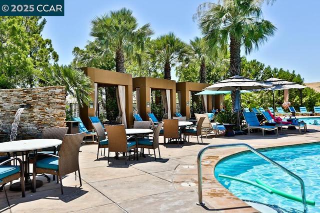 1512 Miwok Ct, Brentwood CA: https://media.crmls.org/mediaz/cc6675fc-4005-4378-b5d5-a9517b27e84c.jpg