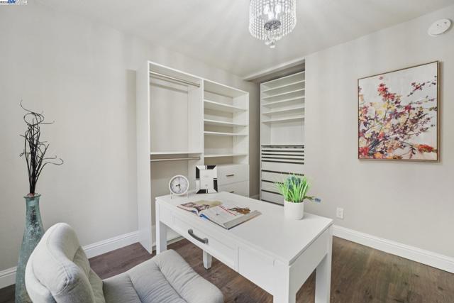 33177 Quail Drive, Union City CA: https://media.crmls.org/mediaz/cc66cde3-c606-40d0-b1ee-efcfb20c3a20.jpg