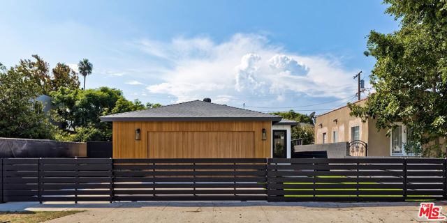 4133 Tilden Avenue photo 3