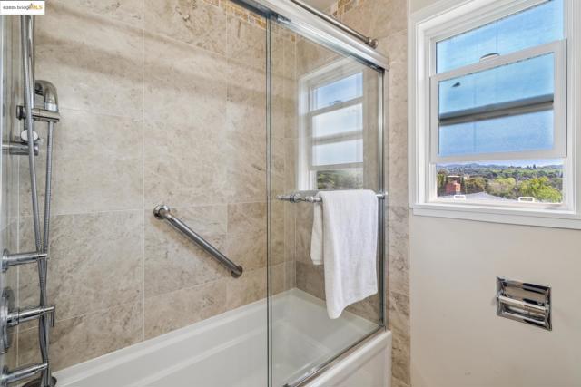 4545 Gregory Way, Richmond CA: https://media.crmls.org/mediaz/cc6768bd-6d4d-4b8b-a3dd-efcc69343ab9.jpg