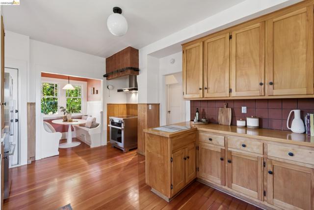 Image 27 of 60 For 938 San Benito Rd