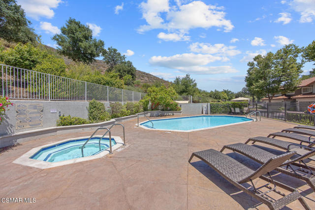 3109 E Hillcrest Drive, Westlake Village CA: https://media.crmls.org/mediaz/cc694167-c6eb-4aa4-8d0f-4ba65e28b829.jpg