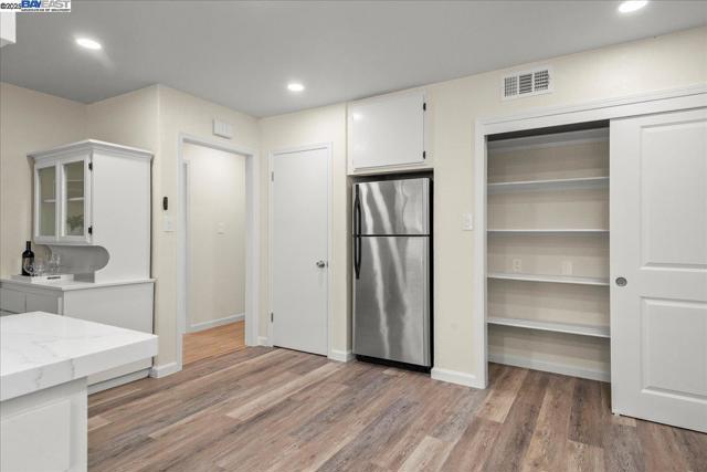 41351 Fremont Blvd, Fremont CA: https://media.crmls.org/mediaz/cc6945a1-49e3-48e8-8b05-c6dc1db98090.jpg