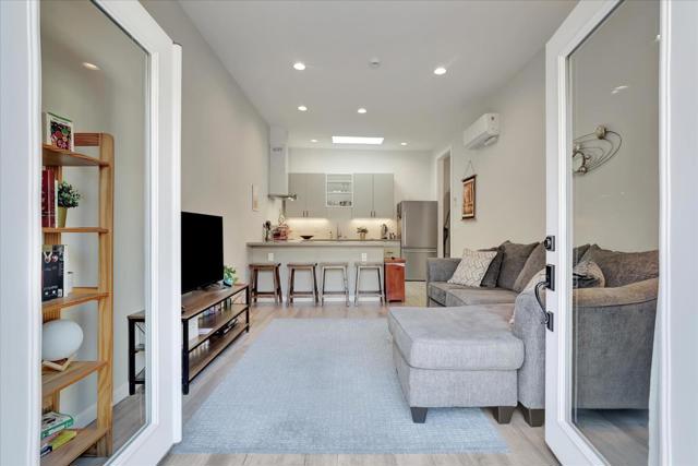 Image 50 of 79 For 355 17th Street