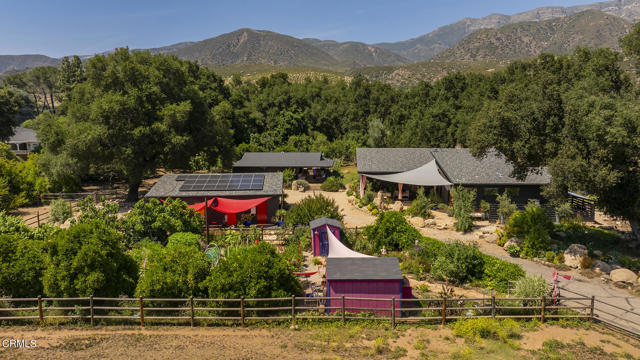 12293 Topa Lane, Santa Paula CA: https://media.crmls.org/mediaz/cc6b6db7-14a9-4c2f-8b40-84370d41c97d.jpg