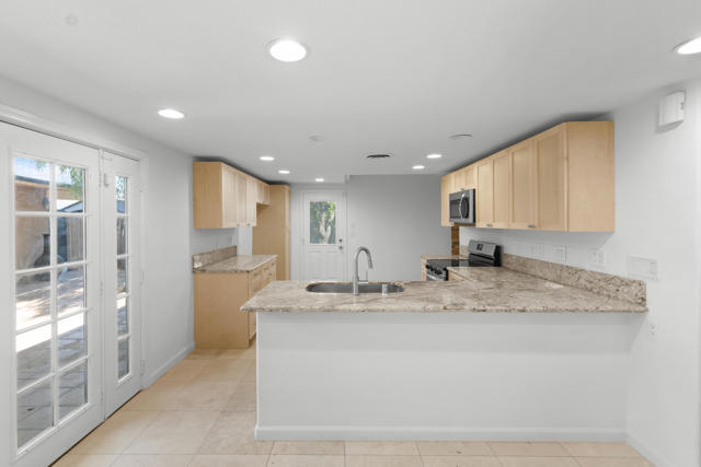 42510 Glass Drive, Bermuda Dunes CA: https://media.crmls.org/mediaz/cc6b8f23-700a-4265-821d-9ffd565d144b.jpg