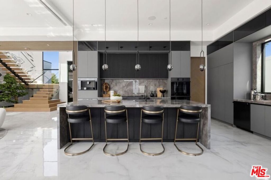 MLS #26866295 image #9