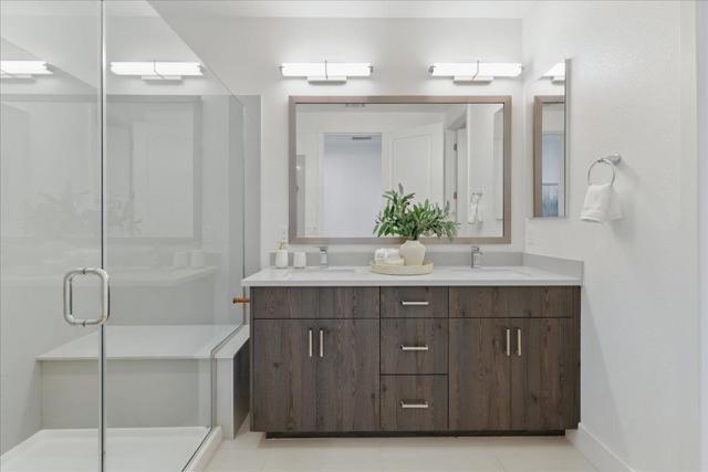 332 Marquetta Circle, Mountain View CA: https://media.crmls.org/mediaz/cc6c4b3f-bf41-439d-a300-e21e00417515.jpg