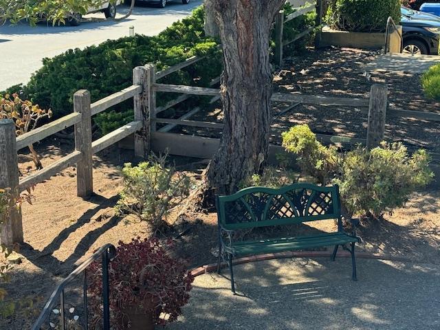 3029 Lasuen Drive, Carmel CA: https://media.crmls.org/mediaz/cc6ce964-07b1-48cd-9cac-3f8f9dd158ef.jpg