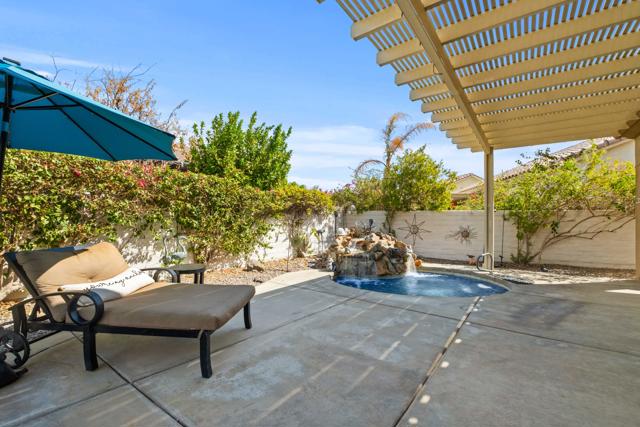 80166 Avenida Aliso, Indio CA: https://media.crmls.org/mediaz/cc6d4e4d-28bb-4100-b21f-2c0573354fdc.jpg