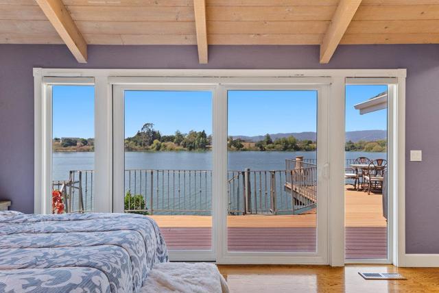 345 Cutter Lane, Watsonville CA: https://media.crmls.org/mediaz/cc6f78e5-6fda-418e-9d02-107a9fc2b6e5.jpg
