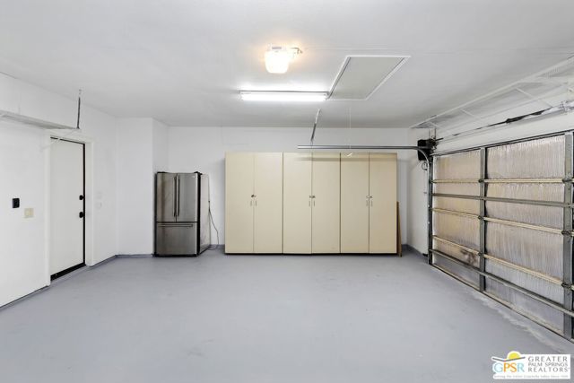 535 E Via Colusa, Palm Springs CA: https://media.crmls.org/mediaz/cc6fd8ac-2e9d-4f92-9a93-c1b3916482e4.jpg