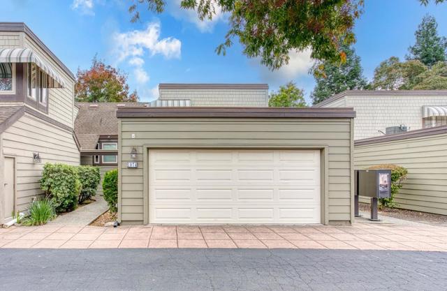 1874 Harvest Road, Pleasanton CA: https://media.crmls.org/mediaz/cc706213-f986-43cb-9d76-a44048435daa.jpg