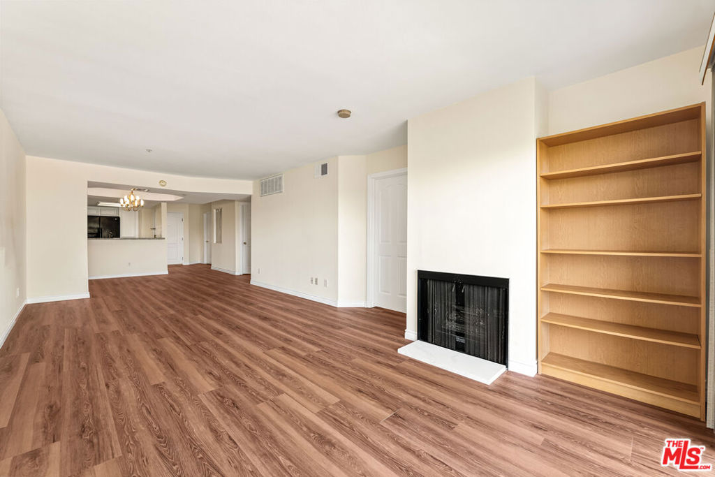 MLS #26855769 image #18