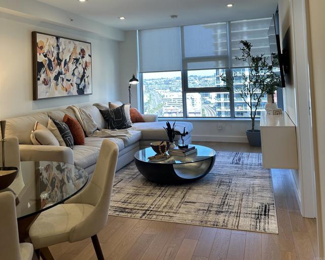Image 21 of 56 For 1388 Kettner Blvd  1703