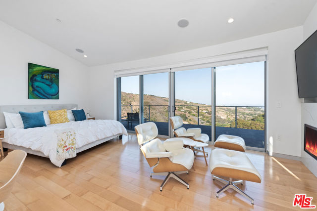 Drew Fenton | 28405 Via Acero Street Malibu CA | MLS: 7236533