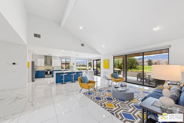 68095 Seven Oaks Place, Cathedral City CA: https://media.crmls.org/mediaz/cc7261e4-7e88-428c-b5fc-e44c39689002.jpg