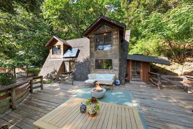 65 Hitchcock, Carmel Valley CA: https://media.crmls.org/mediaz/cc73db23-5714-47a7-ae58-9ee27ad791f3.jpg