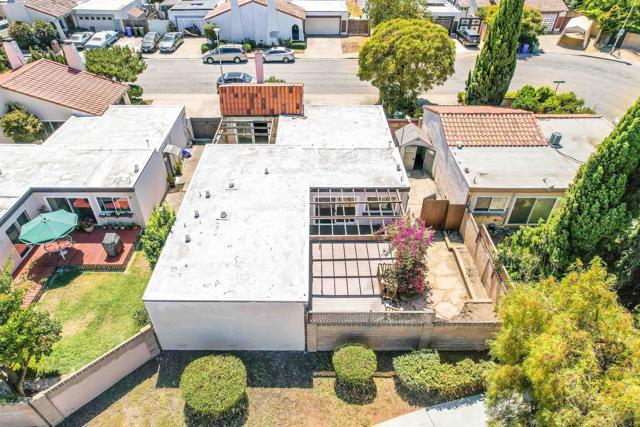 Image 26 of 31 For 37690 Los Arboles Dr