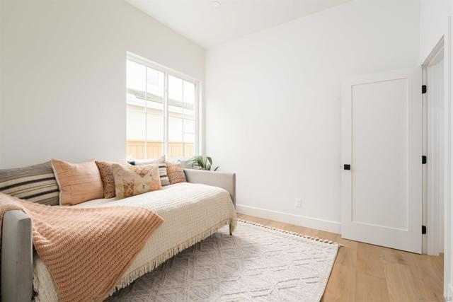 5077 Ashberry, Carlsbad CA: https://media.crmls.org/mediaz/cc75d7f5-eca7-48b6-9fe3-09c96e0db30a.jpg