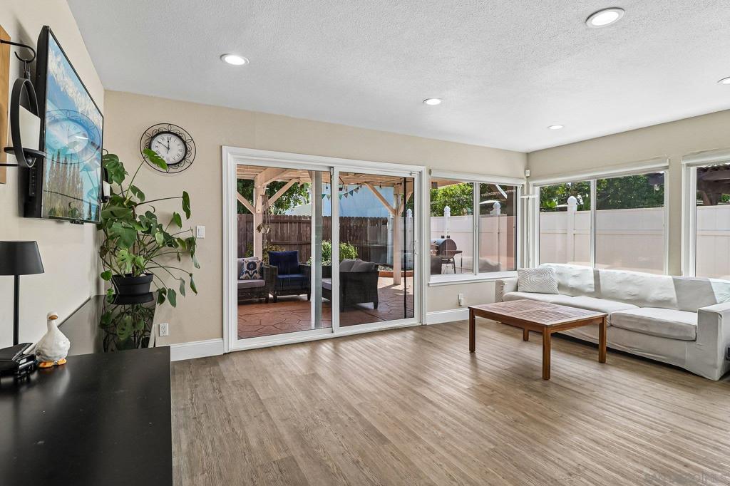 11391 Westonhill - photo 16