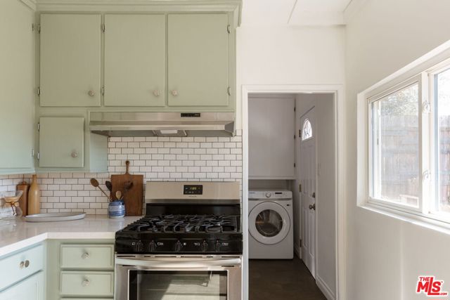 5616 Tehama Street, Los Angeles CA: https://media.crmls.org/mediaz/cc78068d-ba19-4ffa-be5c-bca4d3da1fbb.jpg