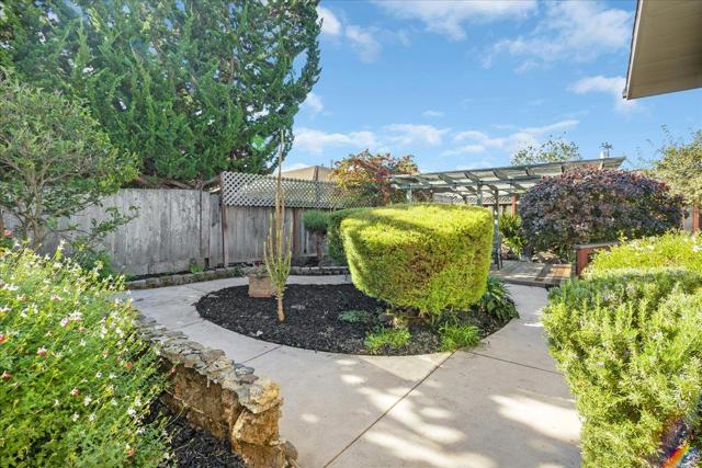 2304 Mattison Lane, Santa Cruz CA: https://media.crmls.org/mediaz/cc780fd4-e2a6-4cca-be10-7bc9a1eed6db.jpg