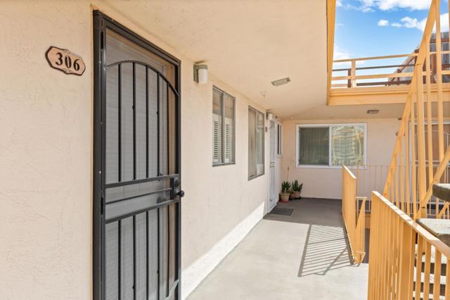 1599 Hays Street, San Leandro CA: https://media.crmls.org/mediaz/cc78ee87-14f3-482e-8841-0e29bc29afa3.jpg