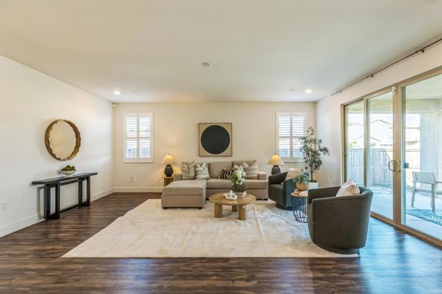 8824 Piano Circle, Elk Grove CA: https://media.crmls.org/mediaz/cc78fed9-0f5b-428c-ad4b-3a5291e69167.jpg
