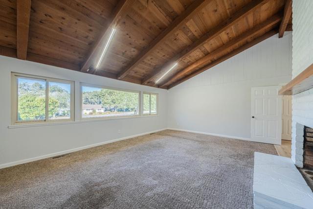 11745 Tam Oshanter Drive, Salinas CA: https://media.crmls.org/mediaz/cc792cd0-e9e6-4337-a223-235ce5cbb8d3.jpg