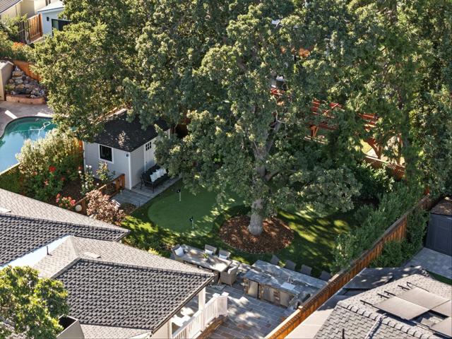 36 Wildwood Avenue, San Carlos CA: https://media.crmls.org/mediaz/cc7a177c-a40e-45f6-aca5-7d42ea51aa06.jpg